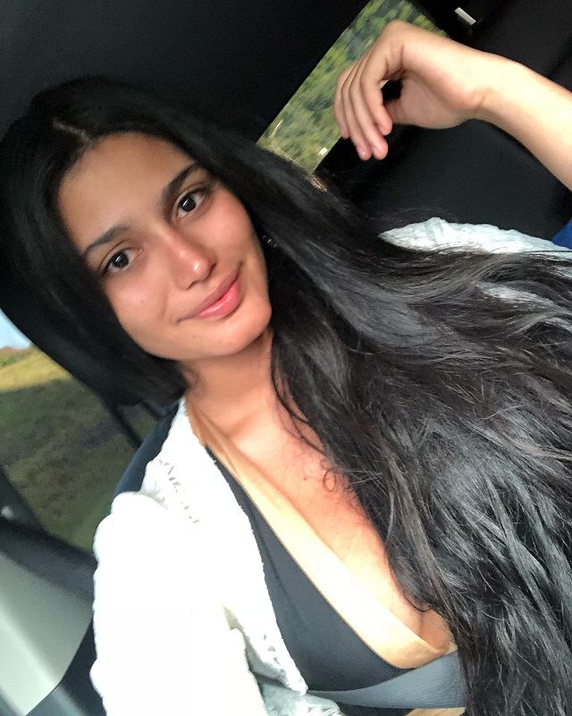 Meet a Beautiful Venezuelan Bride & Mail Order Bride from Venezuela for International Dating